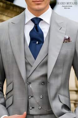 Suit With Double Breasted